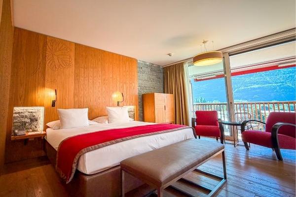 Hôtel - 1 nuit en chambre "Deluxe" pour 2 personnes